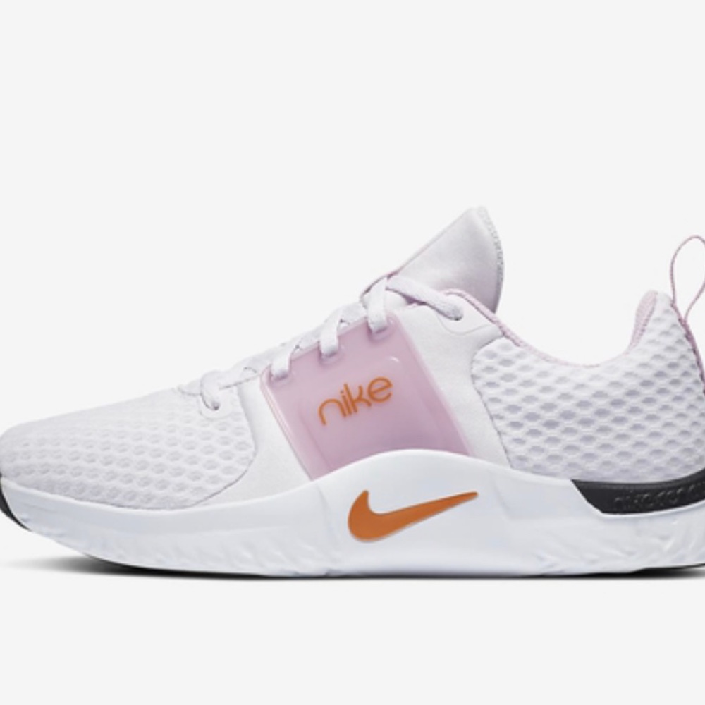 Nike white tennis